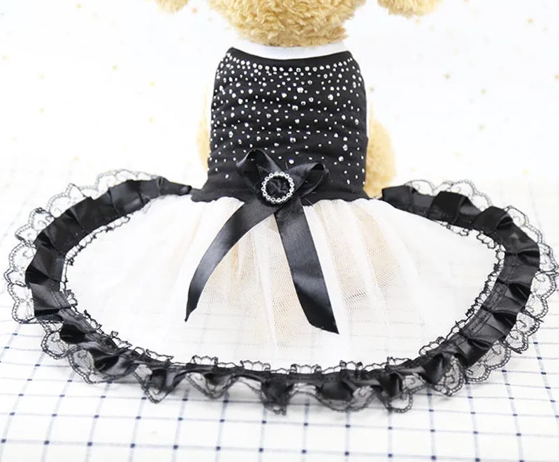 Летнее платье для собак глажка юбка с алмазным сердцем питомцев одежда щенков