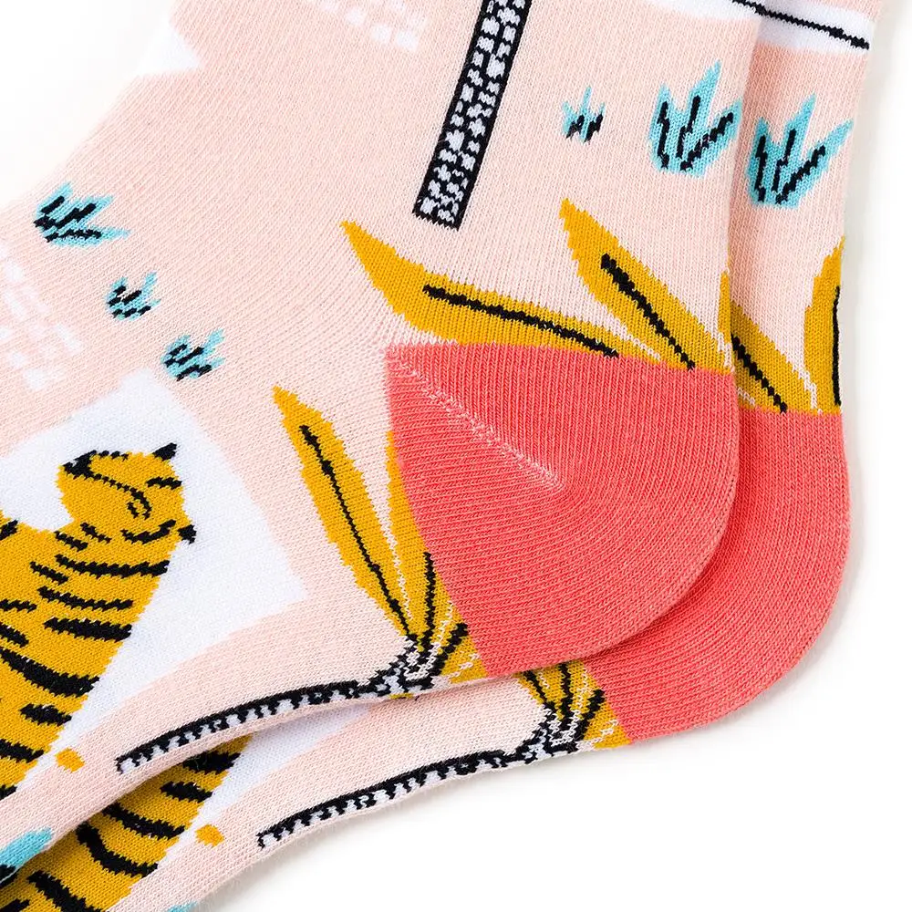 

1 Pair Women Socks Cotton Funny Socks Tiger Animal Female Socks Colorful Art Lover Socks 35-40EUR