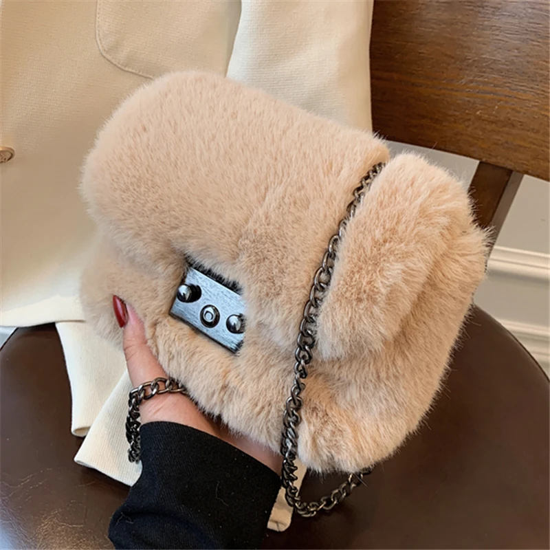 

Fashion Chain Furry Women Shoulder Crossbody Bag Women's Faux Fur Flap Small Handbag Lady Designer Soft Plush Messenger Bags