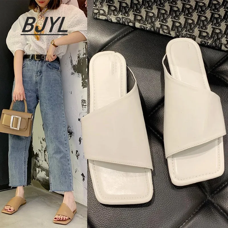 

Sandals and Slippers Women's 2021 Spring and Summer New Low-heel Fashion Casual One-word Solid Sandals and Slippers Tide