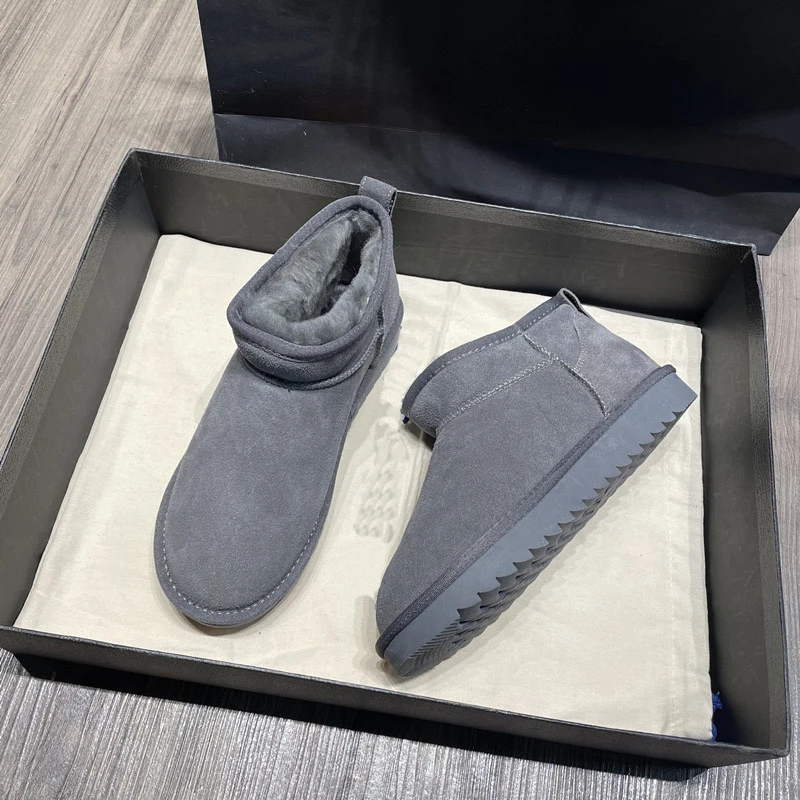 

Новинка 2022, короткие сапоги, женские зимние теплые Нескользящие сапоги из толстой кожи и шерсти, большие размеры