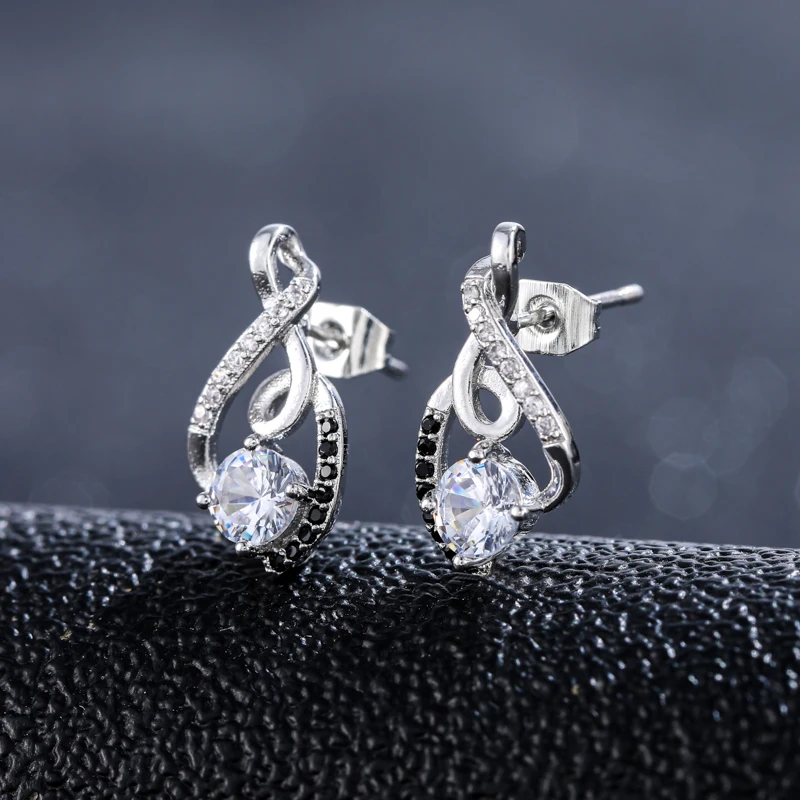 

New Style Trendy High Quality Copper Female Earring Fine Jewelry Beautiful Bride Romantic Wedding Stud Earrings