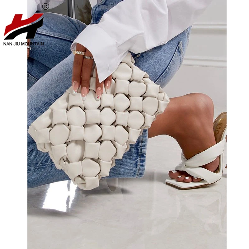 

NAN JIU MOUNTAIN 2021 Woman Bag Fashion Ethnic Style Solid Color Woven Small Square Bag Chain Single Shoulder Diagonal Bag