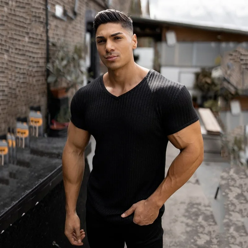 

New Summer Men's Fashion T-shirt Knitting V-Neck Slim Fit Tee Shirt Mens Short Sleeve Pullovers Tshirts Men Fitness Knittwear
