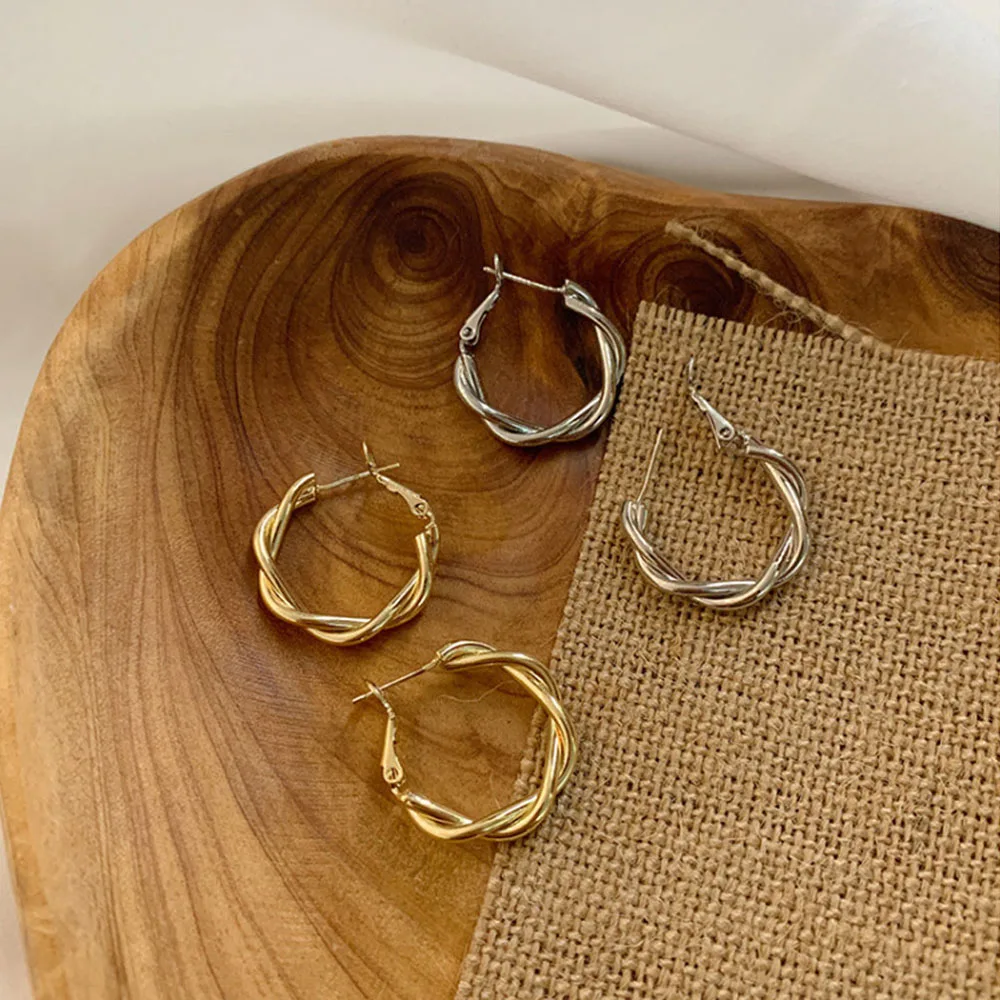 

Simple Braided Hoop Earrings Women's Korean Braided Twisted Hoop Earrings Temperament Golden Metal Earrings Bright Earrings