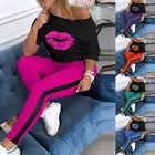 Женский спортивный костюм из двух предметов, футболка с открытыми плечами и брюки-карандаш с принтом губ, летний спортивный костюм