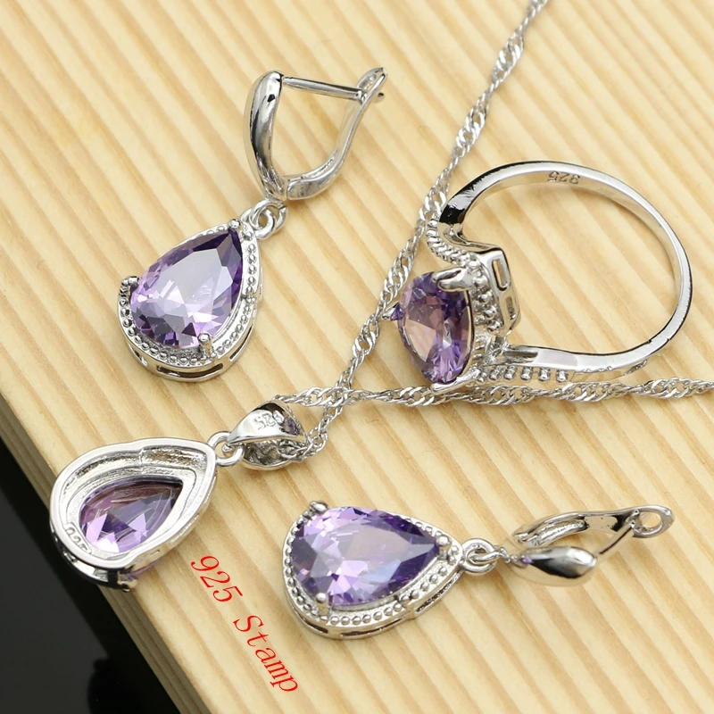 Женский комплект украшений серебро 925 пробы серьги с фиолетовыми каплями кольцо