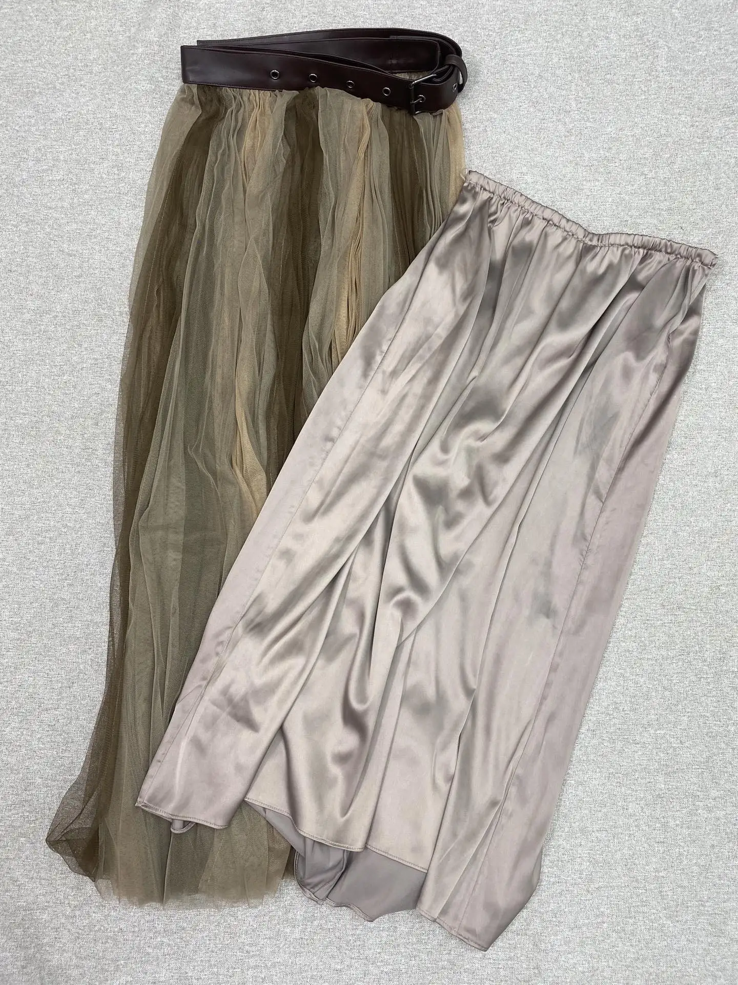 

new ladies fashion 2021 sexy solid color belt mesh half skirt 0111