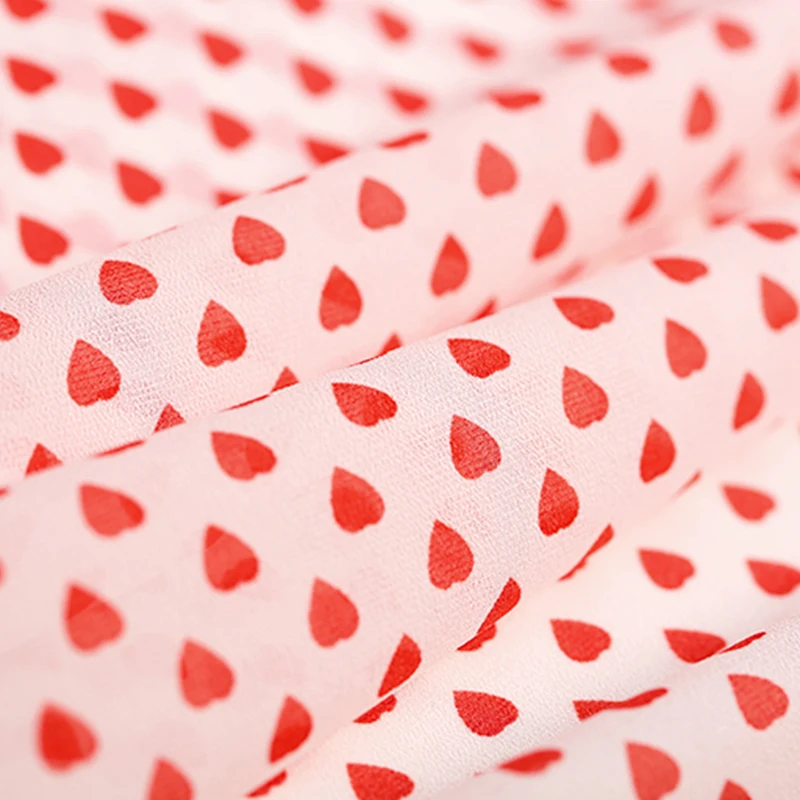 150 см в ширину 160 г/м с принтом виде красного сердца полиэстер шифон ткань для