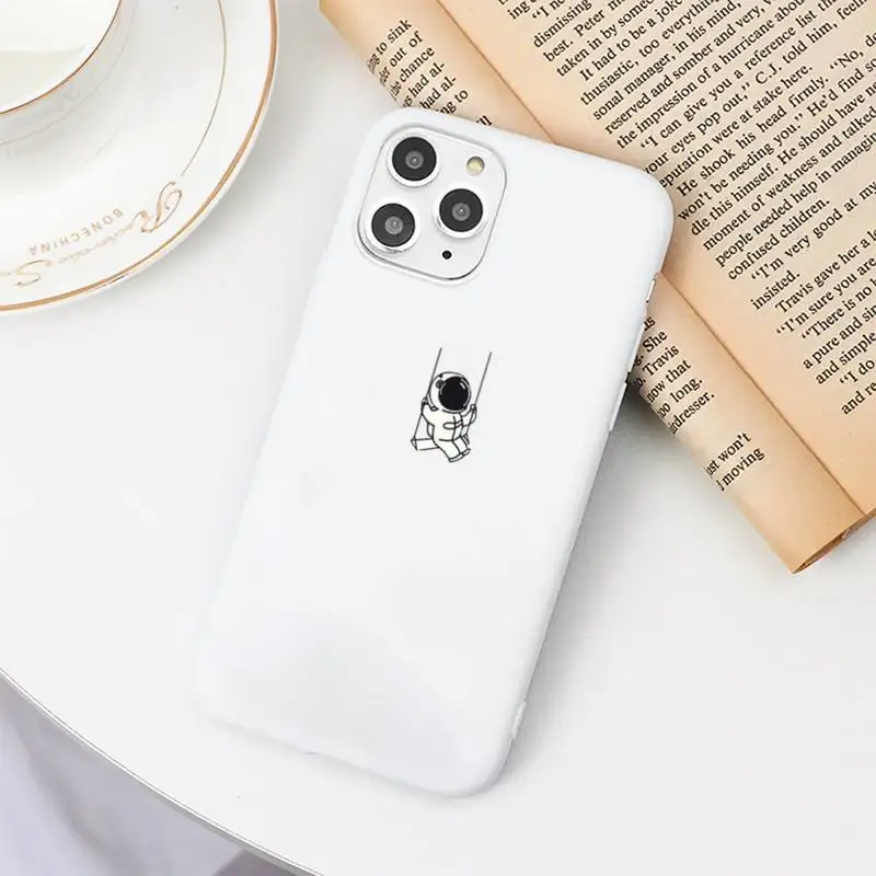 

Cute Cartoon Astronaut Moon Phone Case Candy Color White for iPhone 11 pro XS MAX 8 7 6 6S Plus X 5S SE 2020 XR