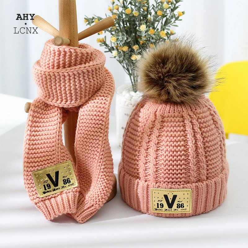

Autumn Winter Baby Cotton Plus Velvet Warm Protect Ears Scarf And Hat Suit Trend Letter V Children's Cap For Boys Girls Outdoor