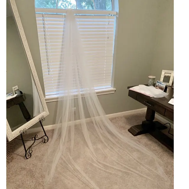 

Plain 1 Tier Wedding Veil Cathedral Length Tulle Bridal Veil 3M X 3M