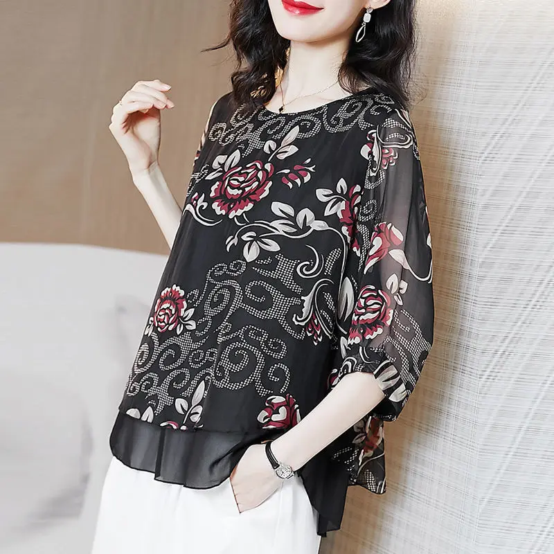 Шифоновая рубашка с имитацией двух предметов рукавами средней длины и круглым