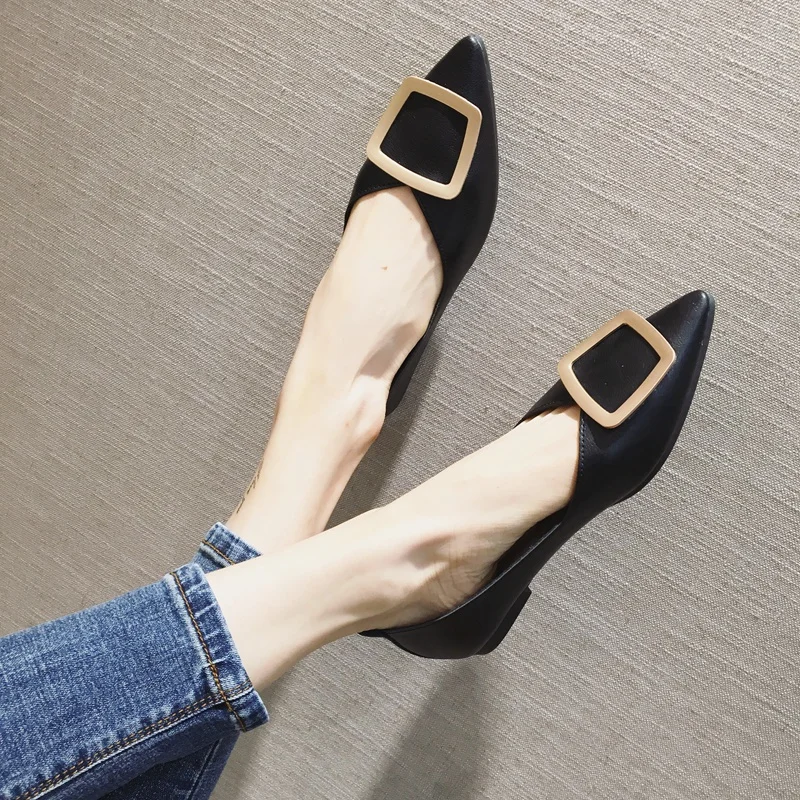 Женские балетки с острым носком мягкие офисные туфли красного цвета на плоской