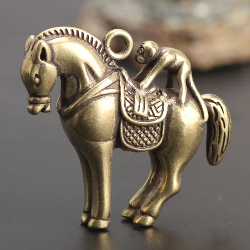 Brass Micro-carved Horse Monkey Keyring Pendant Pure Home Desktop Car Living Room Decor |