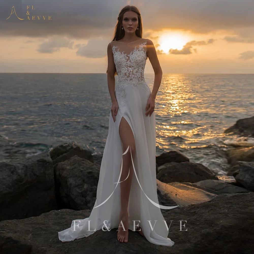 

Gorgeous White Lace Scoop neck Wedding Dresses with Count Train Chiffon Side Split Bridal Gowns Plus Size Vestido de Novia