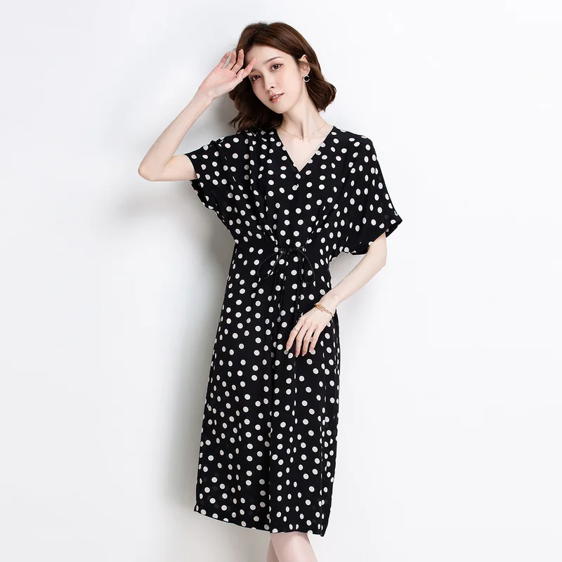 

[New summer products] Jinju summer new wave point wild silk V-neck silk dress classic outstanding temperament