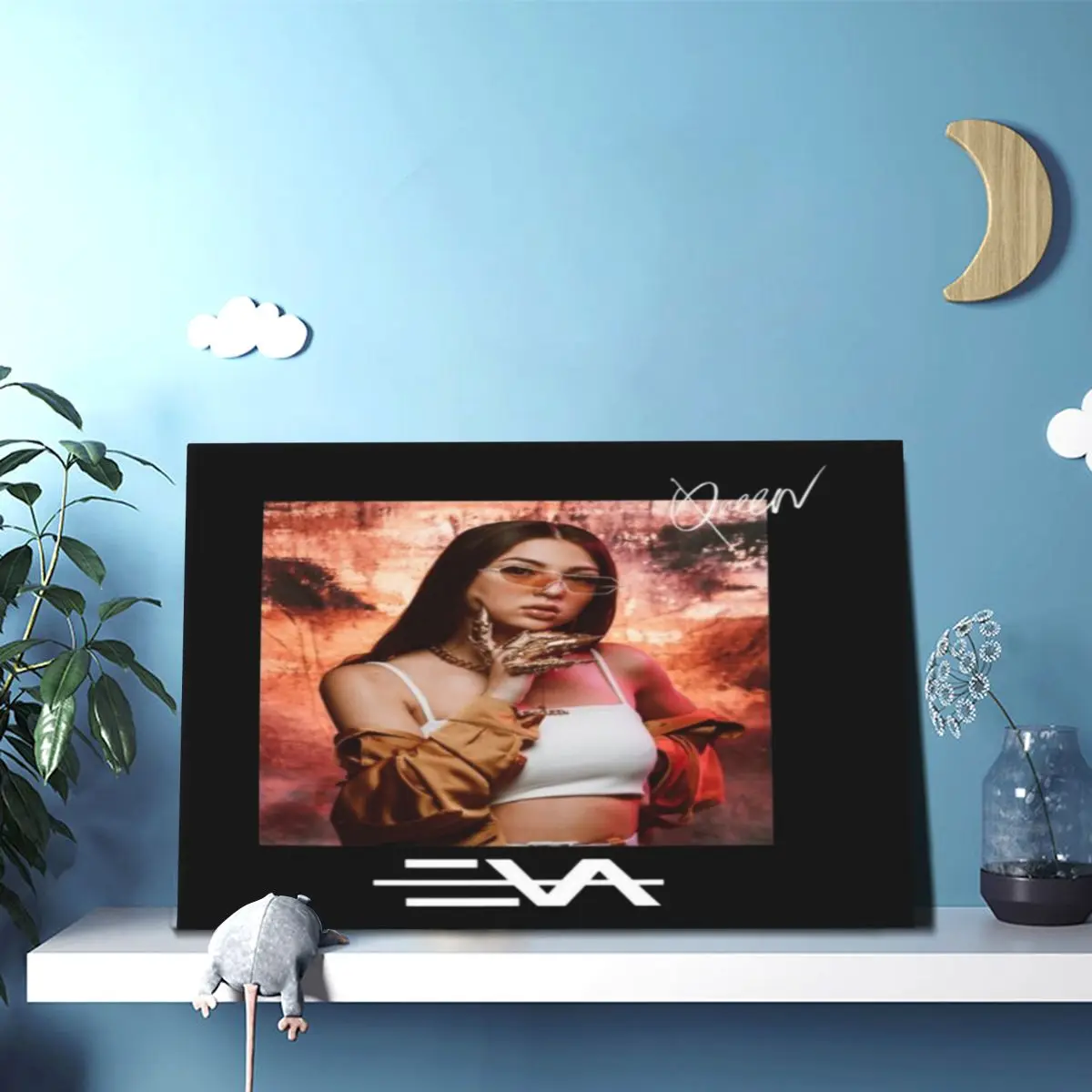 

Постер аниме Queen Eva 7 дюймов, домашний декор, картина для спальни, украшение для комнаты, лофт, Настенная картина, украшение на Хэллоуин