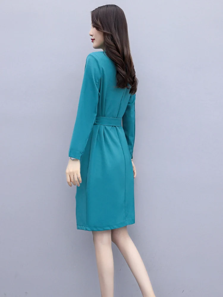 Тренч женский двубортный модный теплый приталенный дизайнерский длинный плащ в