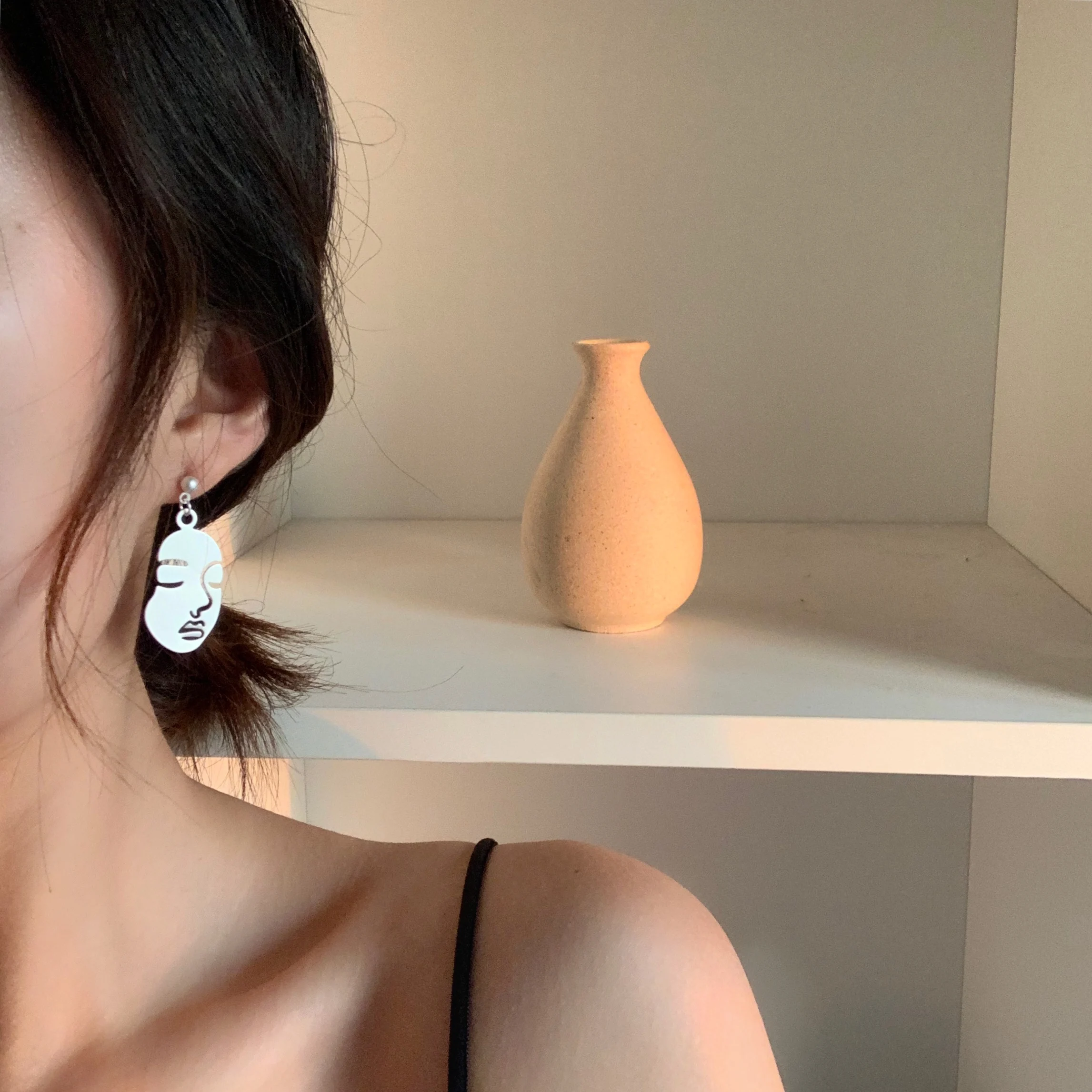 Женские асимметричные серьги в стиле панк вечерние с абстрактной стереосистемой