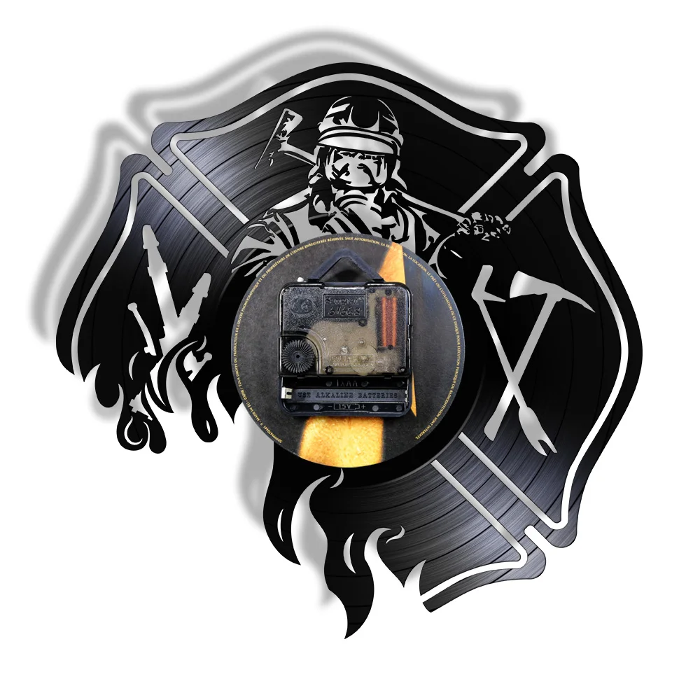 Часы настенные кварцевые в винтажном стиле с виниловой пластиной | Дом и сад