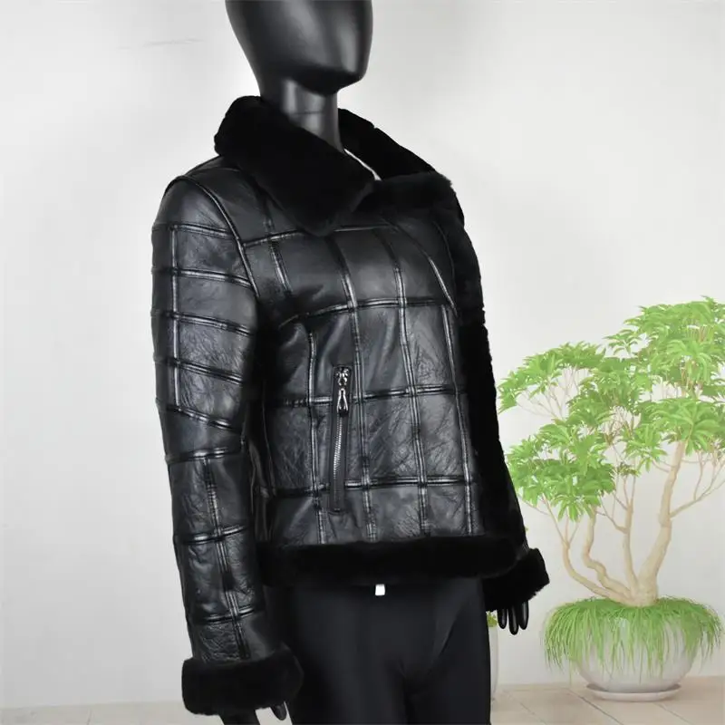 Real Sheep Skin Fur Splicing Autumn Winter Tops Warm Leather Coat Women Vest New Fashion Motorcycle Clothing Sheepskin Crop top