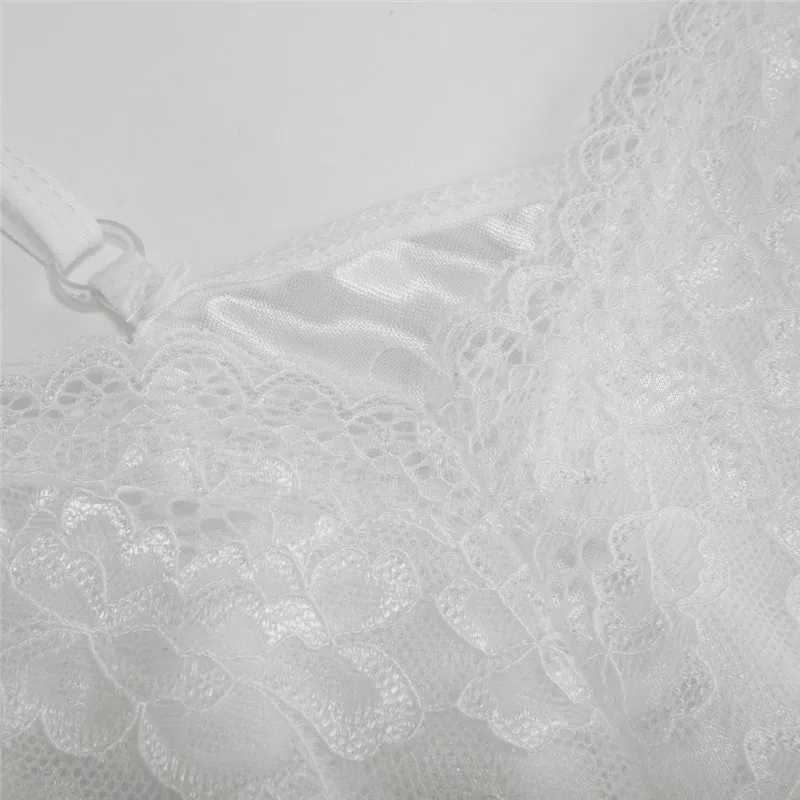 Женская ночная рубашка атласная кружевная длинная с глубоким кружевом спереди