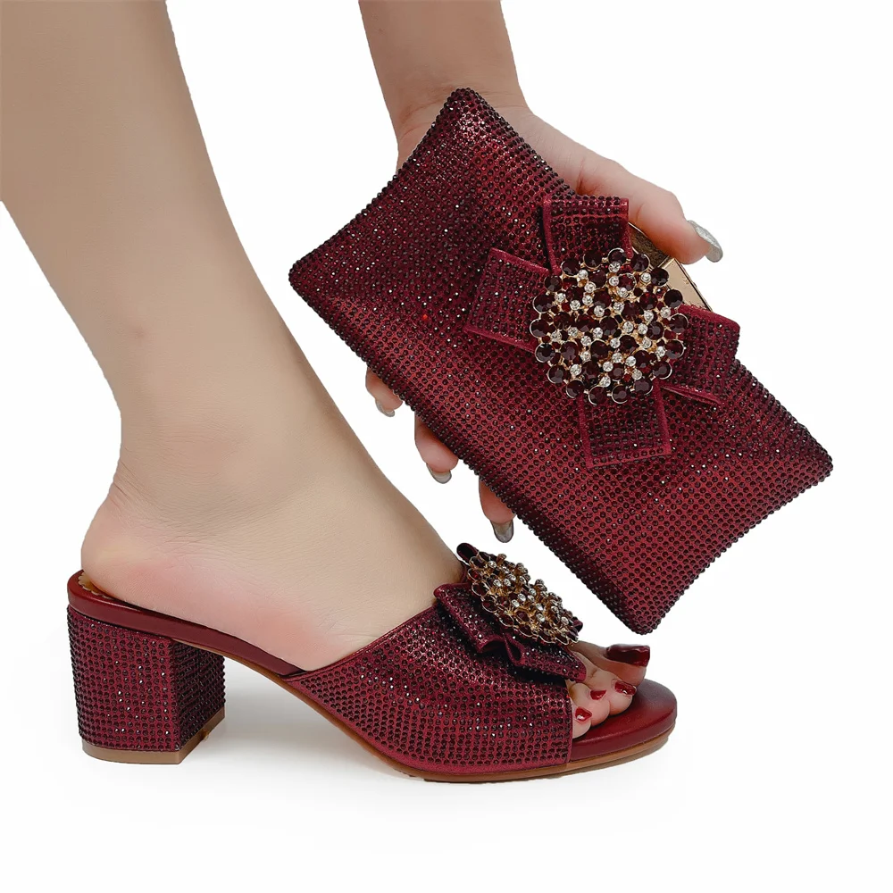 

Buckle Strap Sandals Nigerian Women Shoes and Bag Set in Wine Color with Shinning Crystal Italian Lady Shoes and Bag for Party