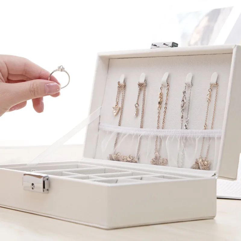 Fashion Jewelry Storage Box Women's Travel Makeup Organizers Girl Earrings Necklace Rings Display Cosmetic Collection Products