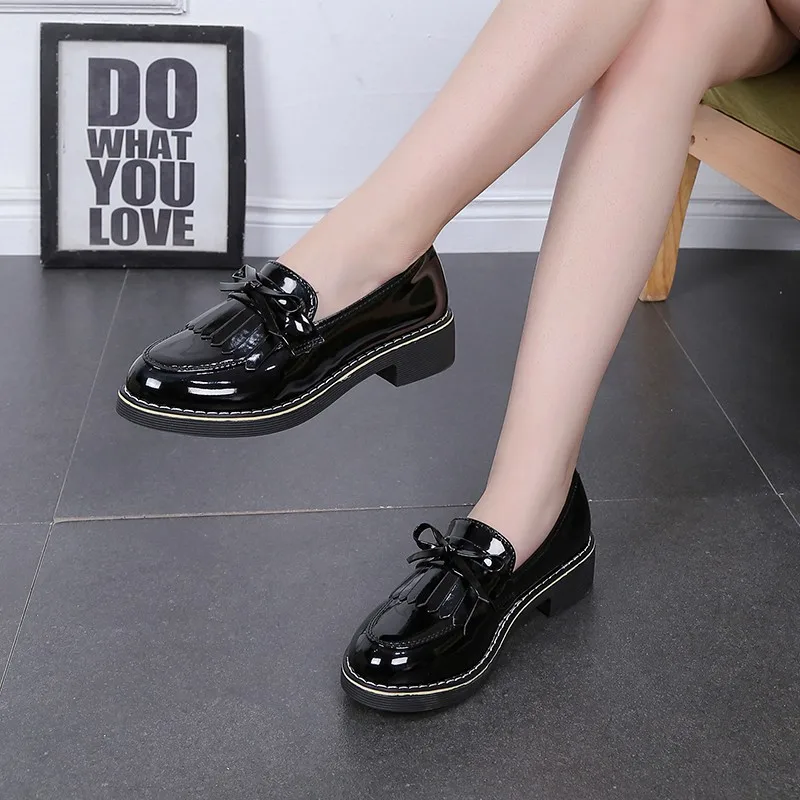 Бантом Дамская обувь с кисточками размера плюс Туфли оксфорды Женская на плоской