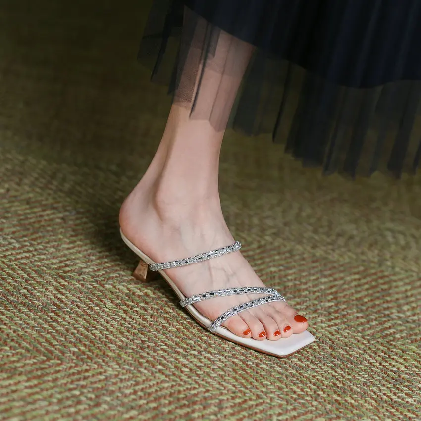 

QUTAA 2021 New Summer Thick Heel Open Toe Women Slides Rhinestone Fashion Female Shoes Slip On Basic Sandals Big Size 34-43