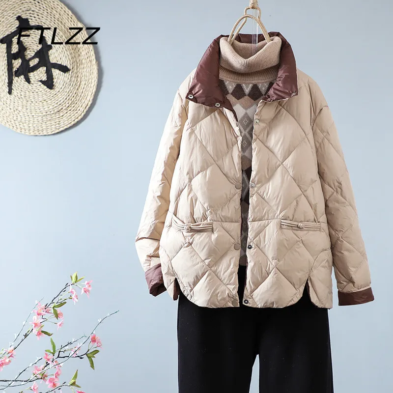 

2021 Autumn Winter White Duck Down Jacket Women Stand-up Collar Shrot Plaid Down Coat Woman Retro Button Up Warm Parkas Outwwear