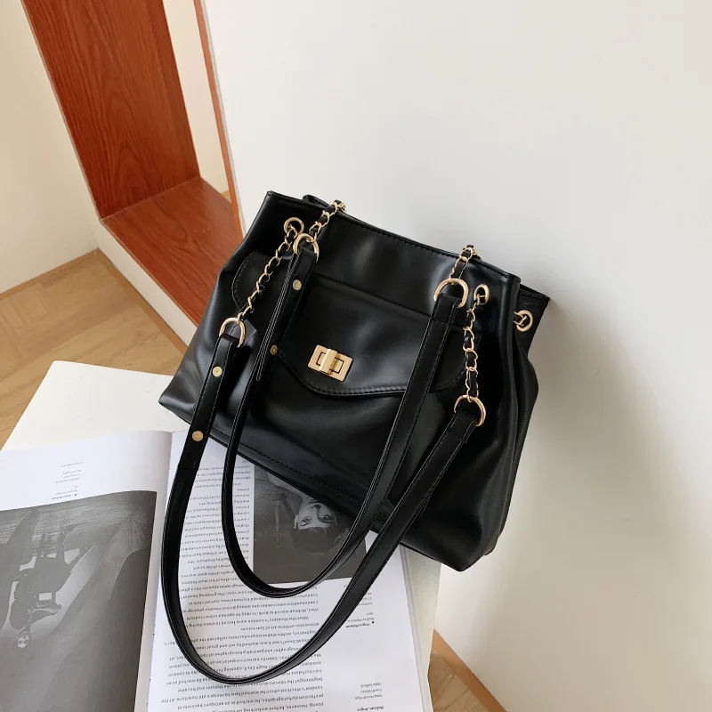 Новинка 2021 женская сумка простая модная дорожная вместительная на плечо