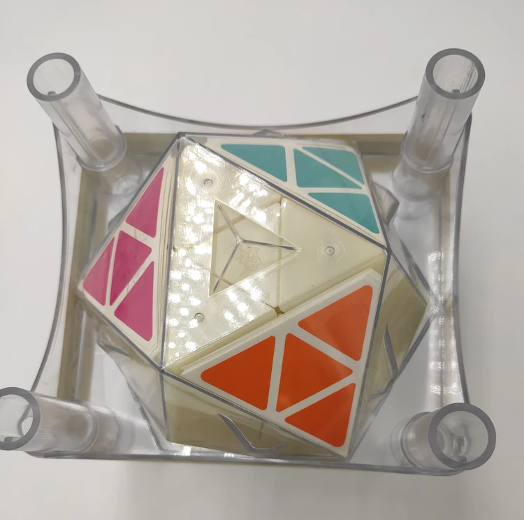 

MF8 & Oskar ICOSAIX Eitan Star IV III, основной радиоларийский икозамат ограниченной версии