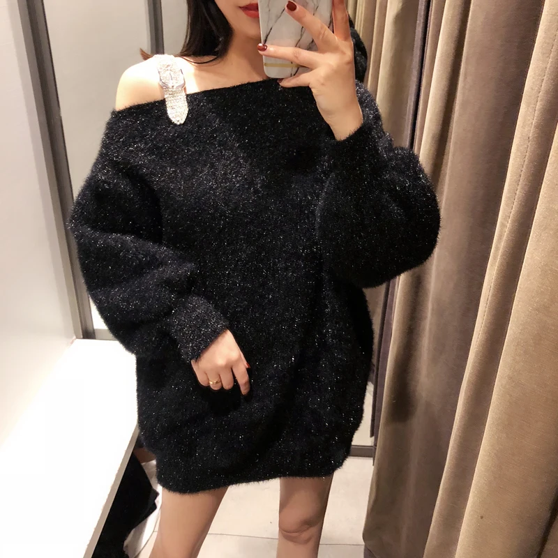 Женский свитер средней длины Белый свободный трикотажный со стразами и дырками