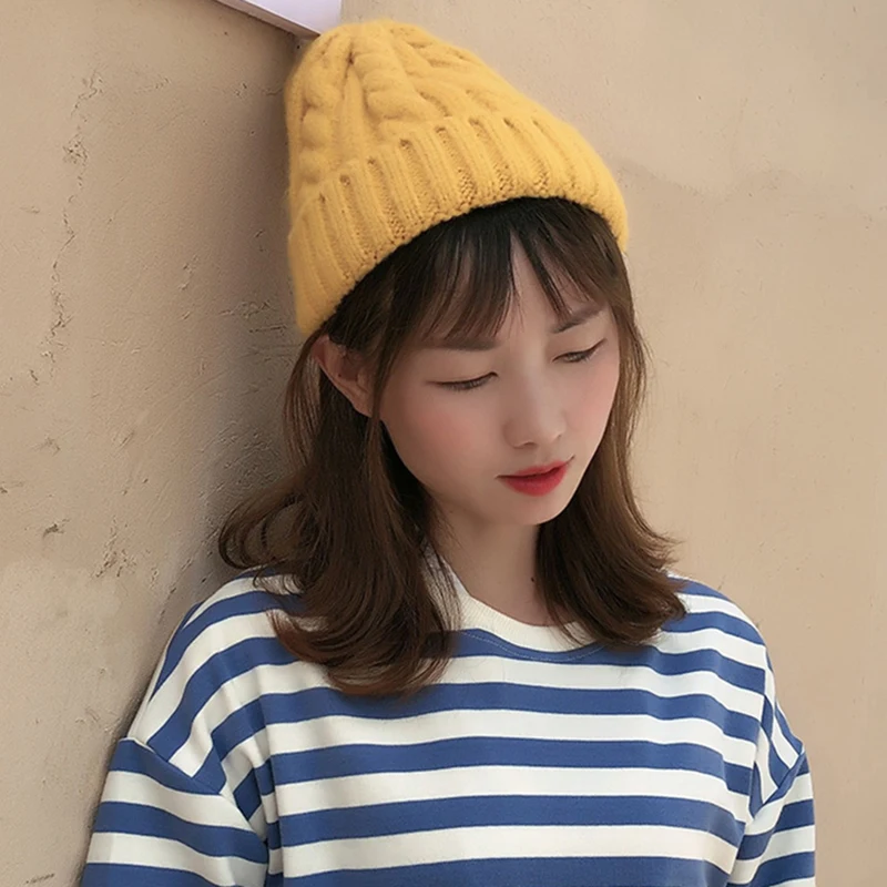 

Новая классическая Молодежная Женская осенне-зимняя Мягкая шерстяная теплая протекторная вязаная уличная Модная женская шапка в Корейско...