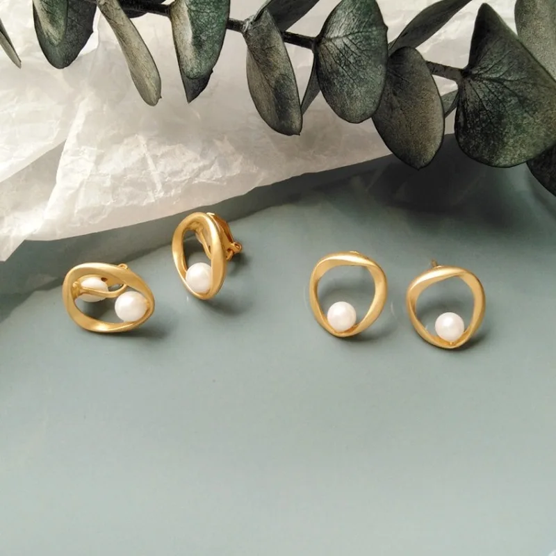 Серьги гвоздики в Корейском стиле женские простые несимметричные