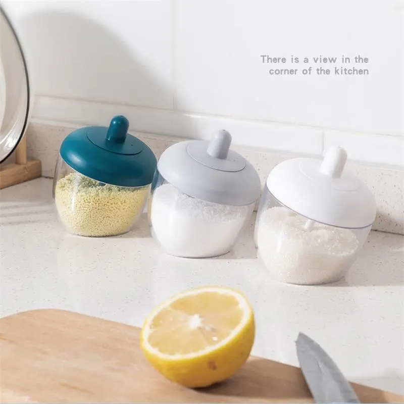 

Transparent Creative Japanese Kitchen Circular Moisture-Proof Dust Spice Jar Seasoning Containers with Spoon Kitchen Tool