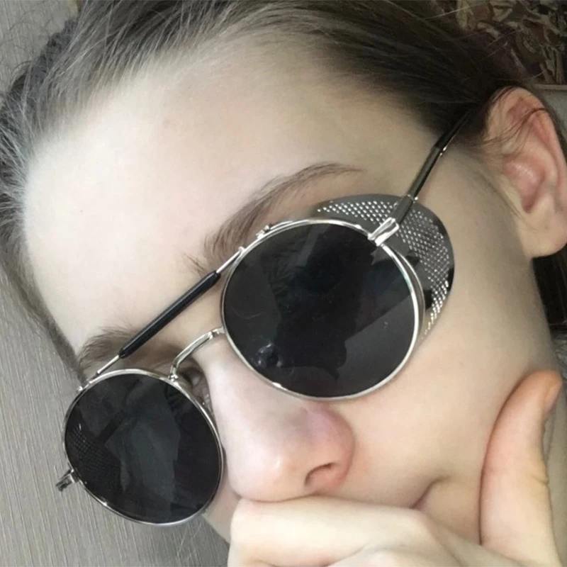 

Good Omens Devil Crowley Sunglasses Glasses Cosplay Props David Tennant Retro Round Metal Men Women Steampunk Sunglasses