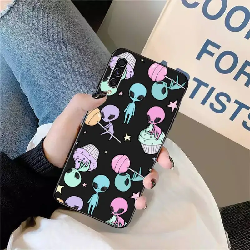 

Aesthetics Cute Cartoon Alien Phone Case For Samsung galaxy S 9 10 20 A 10 21 30 31 40 50 51 71 s note 20 j 4 2018 plus