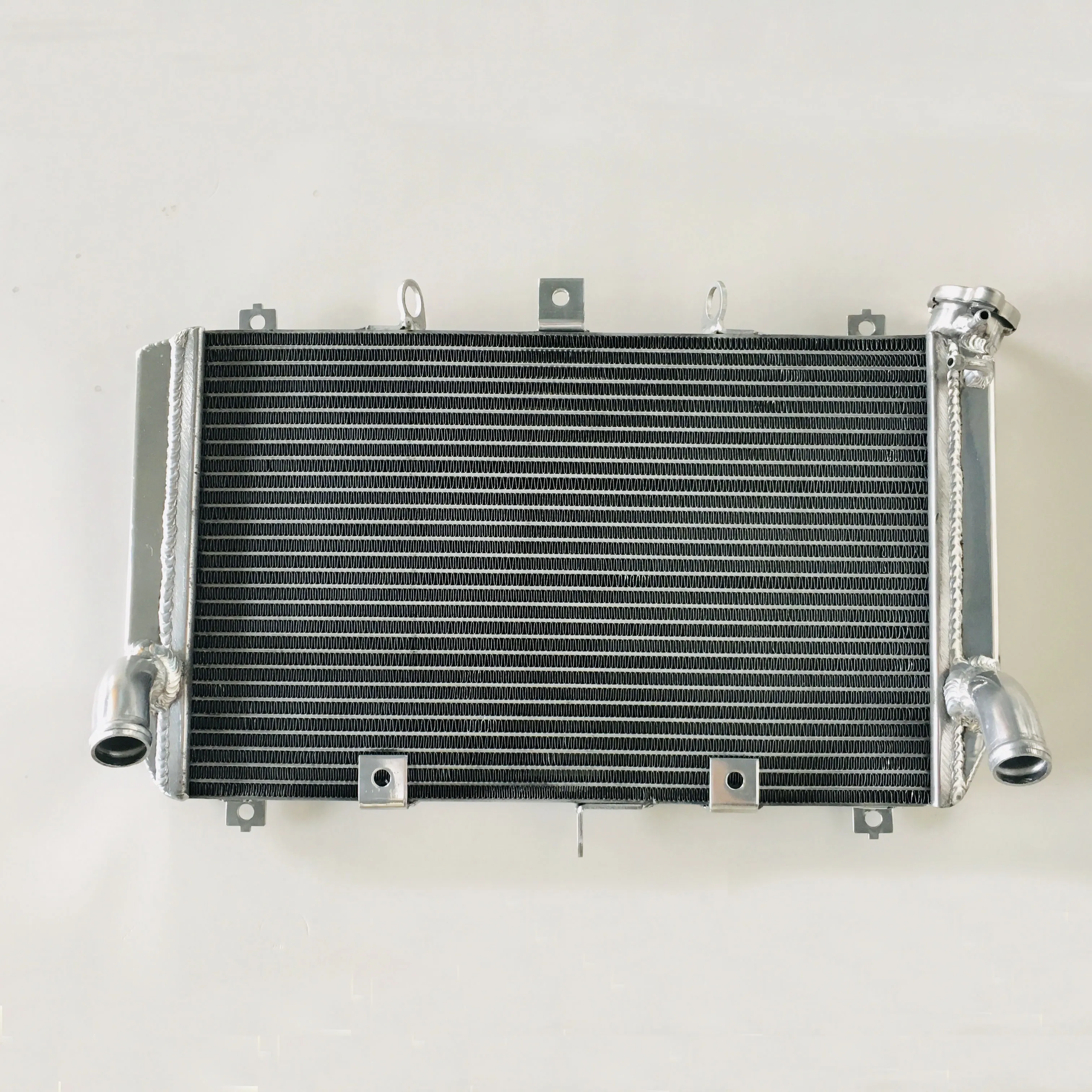

Alloy Radiator Fits For Kawasaki Z900RS; Z900 RS - ZR900CJF; ZR900EJF 2017-2018