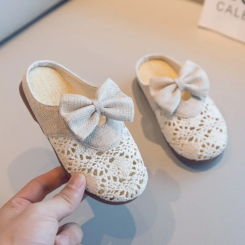 Тапочки с бантиком для девочек 2020 модные летние новые детские тапочки из