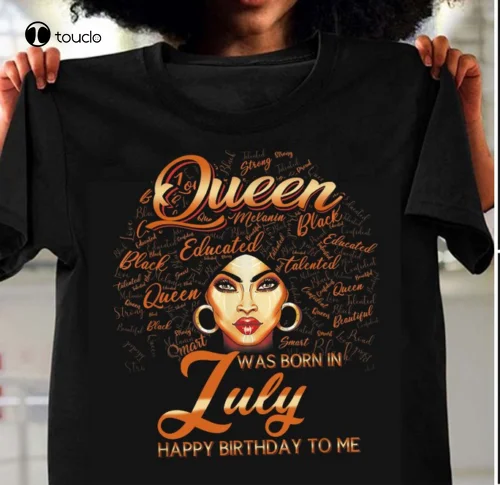 

Женская Черная футболка с рисунком Queen Was Born In день рождения в июле Gift