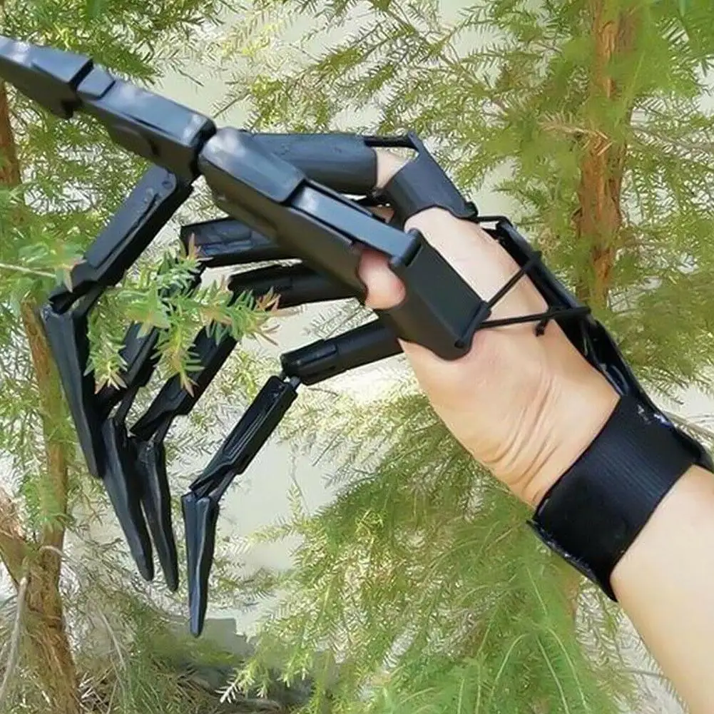 

1PC/pair Halloween Articulated Fingers Gloves With Flexible Joint Cosplay Costume Props Horror Ghost Claw Fuuny Kids Toys