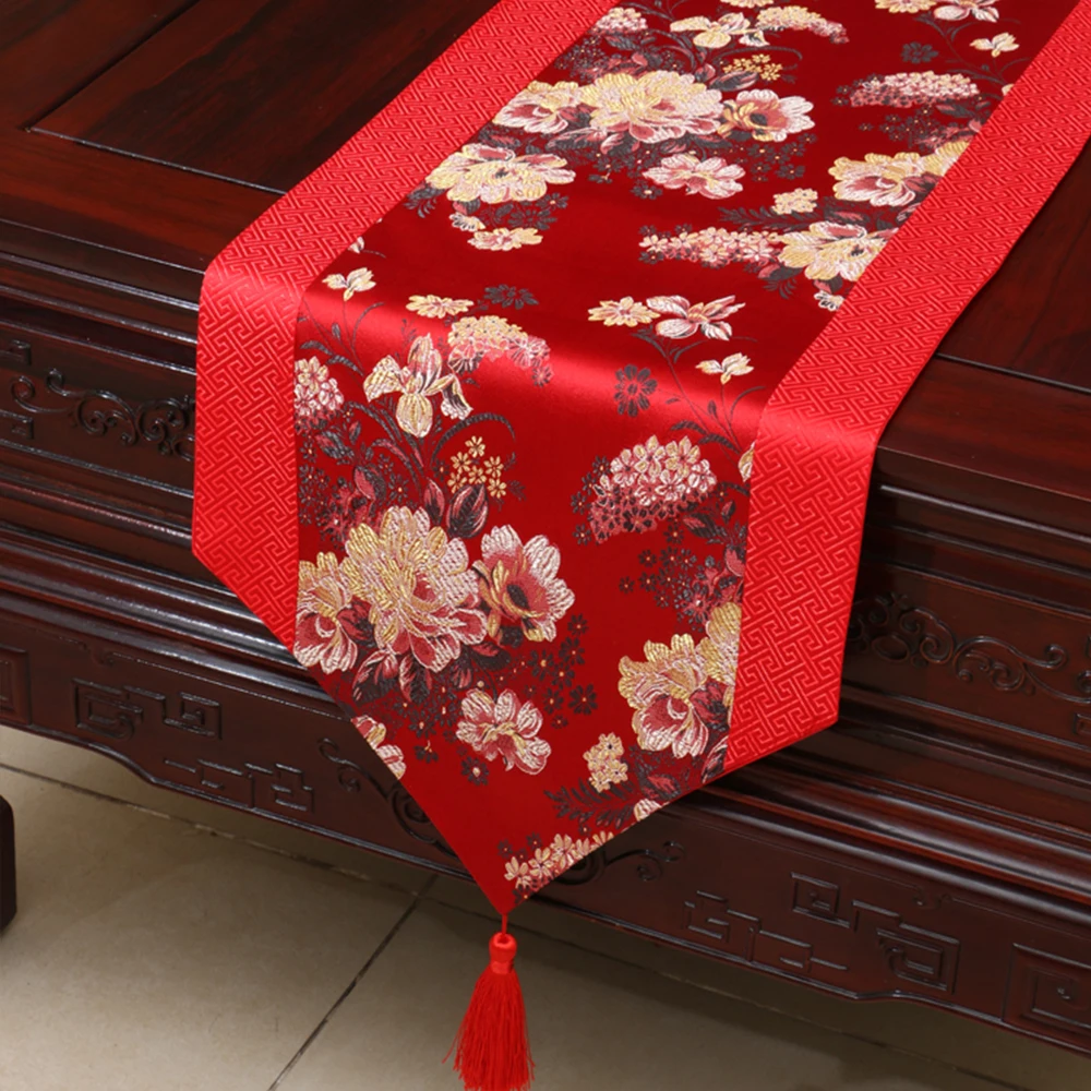 

Chinese Elegant Table Runner Traditional Satin Table Cloth Classical Wedding Tablecloth TV Cabinet Covering Festival Home Decor