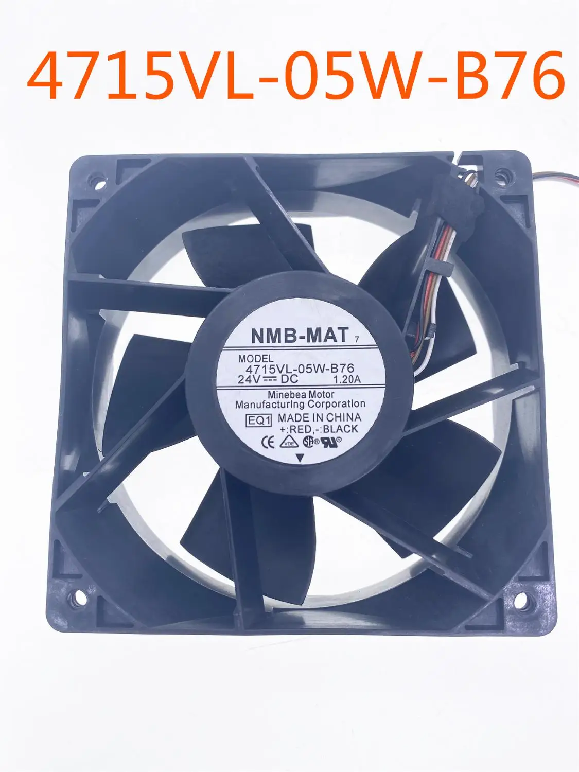 

For NMB-MAT 4715VL-05W-B76 EQ1 EQ2 EQ3 DC 24V 1.20A 120x120x38mm 4-wire Server Cooling Fan