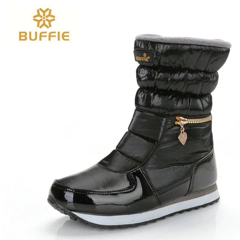 Женские ботинки со снежинками LTARTA черные на платформе и толстом каблуке