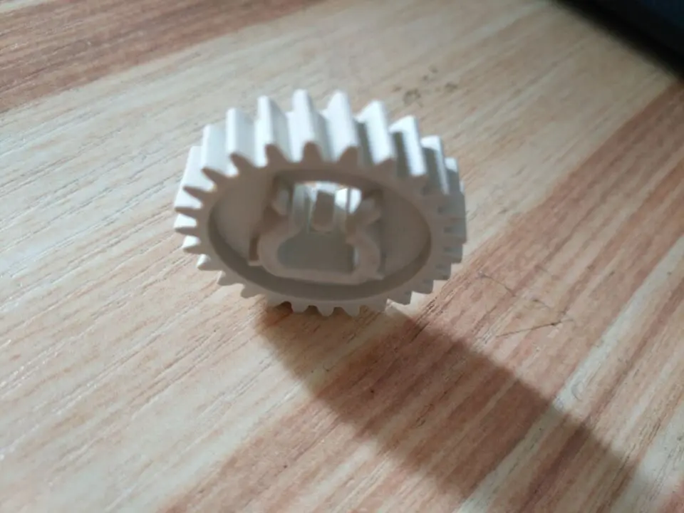 30 шт. новая RU6-0020-000 RU6-0020 26т Нижняя Шестерня для принтера HP P1505 M1120 1008 1007 P1005 1106 1108 |