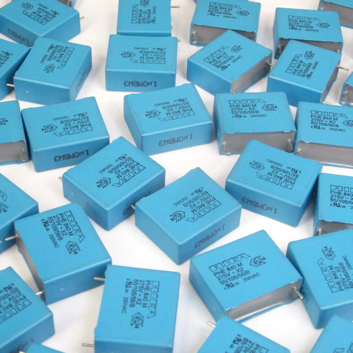Оригинальный конденсатор серии RIFA PHE840 105 Швеция 20 шт./50 шт. с полипропиленовой