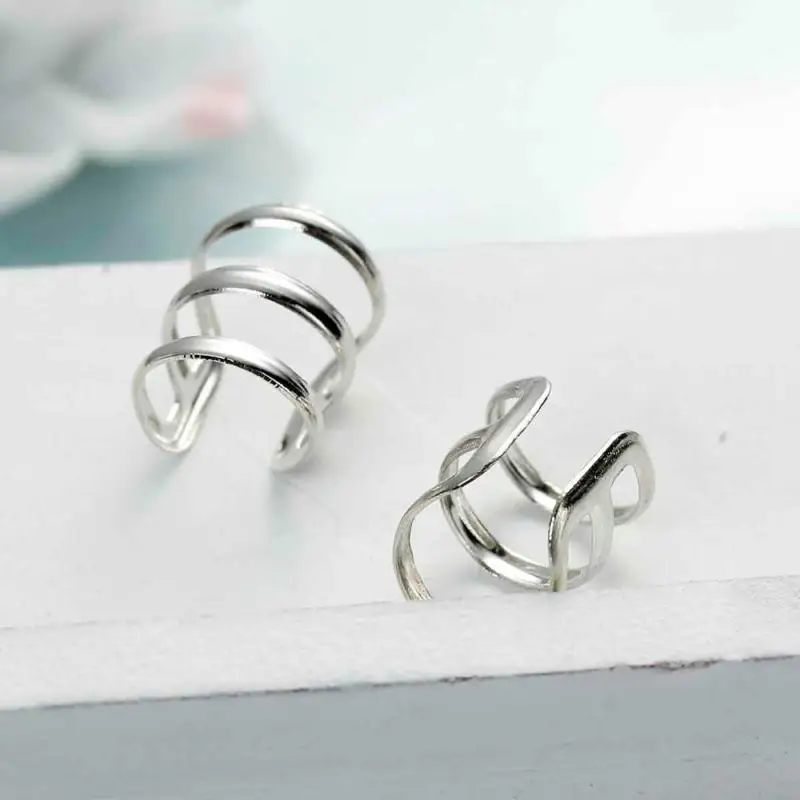 Модные серьги клипсы в стиле панк рок для ушей без пирсинга серебряные золотые